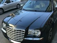 Second-hand Chrysler 300C 245 CP (180 kW) 2005 Negru Berlinǎ