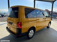 Second-hand VW Caravelle Highline 150 CP (110 kW) 2021 Culoaregalbeuriu Monovolum