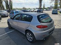Second-hand Alfa Romeo 147 116 CP (85 kW) 2005 Argintiu Hatchback
