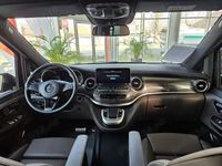 Second-hand Mercedes V300 237 CP (174 kW) 2023 Monovolum