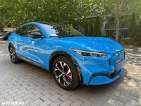 Second-hand Ford Mustang Mach-E 275 kW (375 CP) 2023 Culoarealbastru SUV