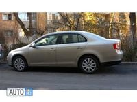 Second-hand VW Jetta 122 CP (89 kW) 2008 Maro Berlinǎ