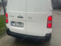 Second-hand Opel Vivaro 115 CP (84 kW) 2021 Monovolum