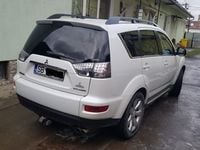 Second-hand Mitsubishi Outlander 150 CP (110 kW) 2012 Alb SUV