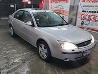 second-hand Ford Mondeo model ghia