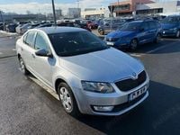 Second-hand Skoda Octavia Ambition 110 CP (80 kW) 2016 Argintiu Hatchback