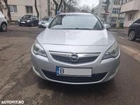 Second-hand Opel Astra 110 CP (80 kW) 2012 Culoareargint Break