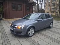 Second-hand Opel Astra 101 CP (74 kW) 2008 Hatchback