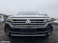 Second-hand VW Touareg Elegance 286 CP (210 kW) 2020 Culoarenegru SUV