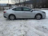 Second-hand Toyota Camry Luxury 218 CP (160 kW) 2025 Culoareargint Berlinǎ