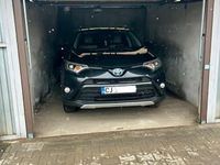 Second-hand Toyota RAV4 Hybrid 142 CP (104 kW) 2017 Negru SUV