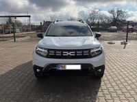 Second-hand Dacia Duster 114 CP (83 kW) 2023 Culoarealb SUV