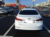 Second-hand Hyundai Elantra 128 CP (94 kW) 2017 Culoarealb Berlinǎ