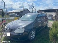 Second-hand VW Golf IV Comfortline 140 CP (102 kW) 2005 Culoarenegru Hatchback