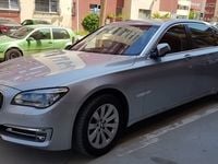 Second-hand BMW 750L 381 CP (280 kW) 2013 Argintiu Berlinǎ