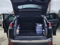 Second-hand Peugeot 3008 GT-line 130 CP (95 kW) 2020 Culoarenegru SUV