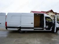 Second-hand Mercedes Sprinter 170 CP (125 kW) 2022 Van
