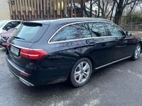 Second-hand Mercedes E200 AMG 150 CP (110 kW) 2018 Negru Break