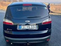 Second-hand Ford S-MAX Titanium 140 CP (102 kW) 2009 Culoarenegru Monovolum