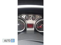 Second-hand Ford Focus 90 CP (66 kW) 2011 Albastru marin Hatchback