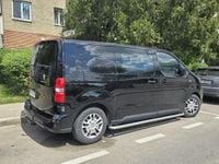 Second-hand Peugeot Expert 177 CP (130 kW) 2018 Negru Van