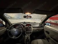 Second-hand Renault Symbol 90 CP (66 kW) 2006 Berlinǎ