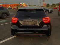 Second-hand Mercedes A250 211 CP (155 kW) 2013 Negru Hatchback