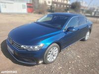 Second-hand VW Passat GTE 218 CP (160 kW) 2022 Culoarealbastru Berlinǎ