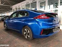 Second-hand Hyundai Ioniq 105 CP (77 kW) 2017 Culoarealbastru Hatchback