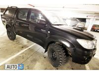 Second-hand Toyota HiLux 144 CP (105 kW) 2010 Negru Pickup