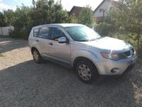 Second-hand Mitsubishi Outlander 140 CP (102 kW) 2010 Argintiu SUV