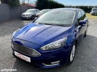 Second-hand Ford Focus Titanium 125 CP (91 kW) 2015 Culoarealbastru Hatchback