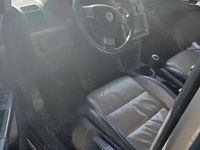 Second-hand VW Touran 170 CP (125 kW) 2009 Monovolum