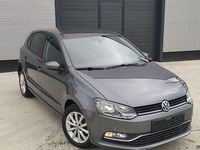 Second-hand VW Polo LOUNGE 75 CP (55 kW) 2016 Culoaregri Hatchback