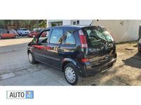 Second-hand Opel Meriva 101 CP (74 kW) 2005 Negru Monovolum