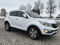 Second-hand Kia Sportage Spirit 184 CP (135 kW) 2015 Culoarealb SUV