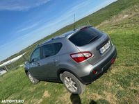 second-hand Nissan Qashqai 2.0 dCi 4 x 4 DPF tekna