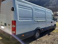 Second-hand Iveco 35.12 113 CP (83 kW) 2009 Van