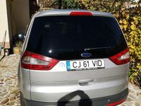 Second-hand Ford Galaxy Ghia 140 CP (102 kW) 2008 Culoareargint Monovolum