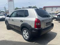 second-hand Hyundai Tucson 2.0 DOHC 2WD