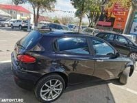 Second-hand Alfa Romeo 147 105 CP (77 kW) 2001 Negru Hatchback