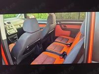 Second-hand VW Touran 140 CP (102 kW) 2008 Portocaliu Monovolum