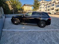 Second-hand Mercedes GLC350 AMG line 258 CP (189 kW) 2018 Culoarenegru SUV