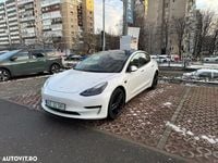 Second-hand Tesla Model 3 366 kW (498 CP) 2022 Culoarealb Berlinǎ