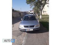 Second-hand VW Passat 125 CP (91 kW) 2000 Albastru Break