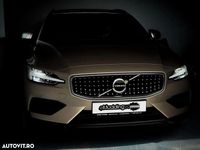 Second-hand Volvo V60 250 CP (183 kW) 2023 Culoaregalbeuriu Break
