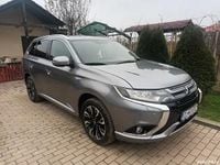 Second-hand Mitsubishi Outlander P-HEV Plus 220 CP (161 kW) 2016 SUV