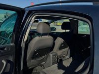 Second-hand VW Golf VI 105 CP (77 kW) 2010 Culoarenegru Hatchback