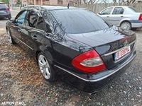Second-hand Mercedes E320 Avantgarde 224 CP (164 kW) 2007 Culoarenegru Berlinǎ