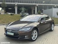 Second-hand Tesla Model S 492 kW (670 CP) 2015 Culoaremaro Hatchback